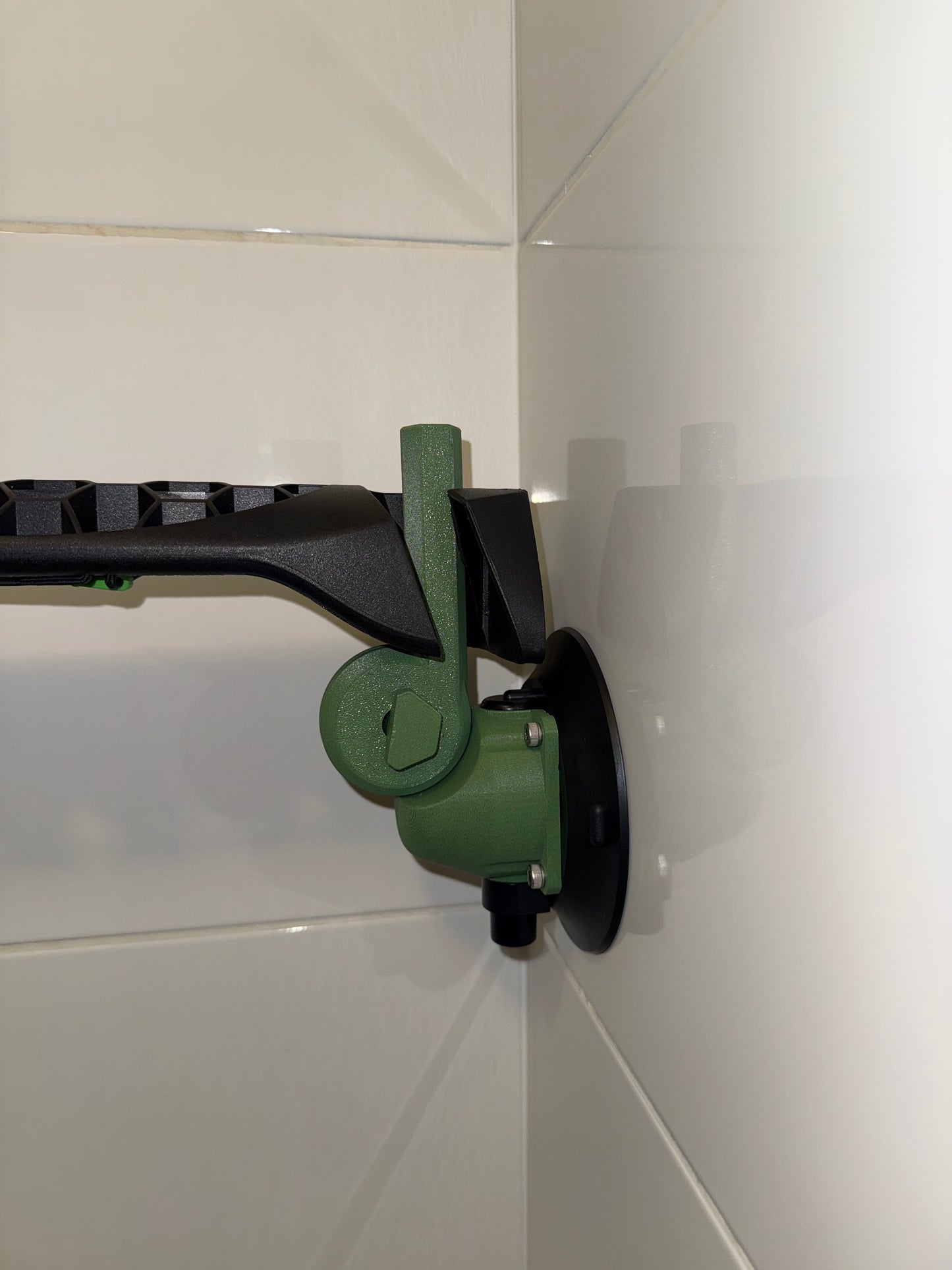 SUX V2 - Suction Up XRail